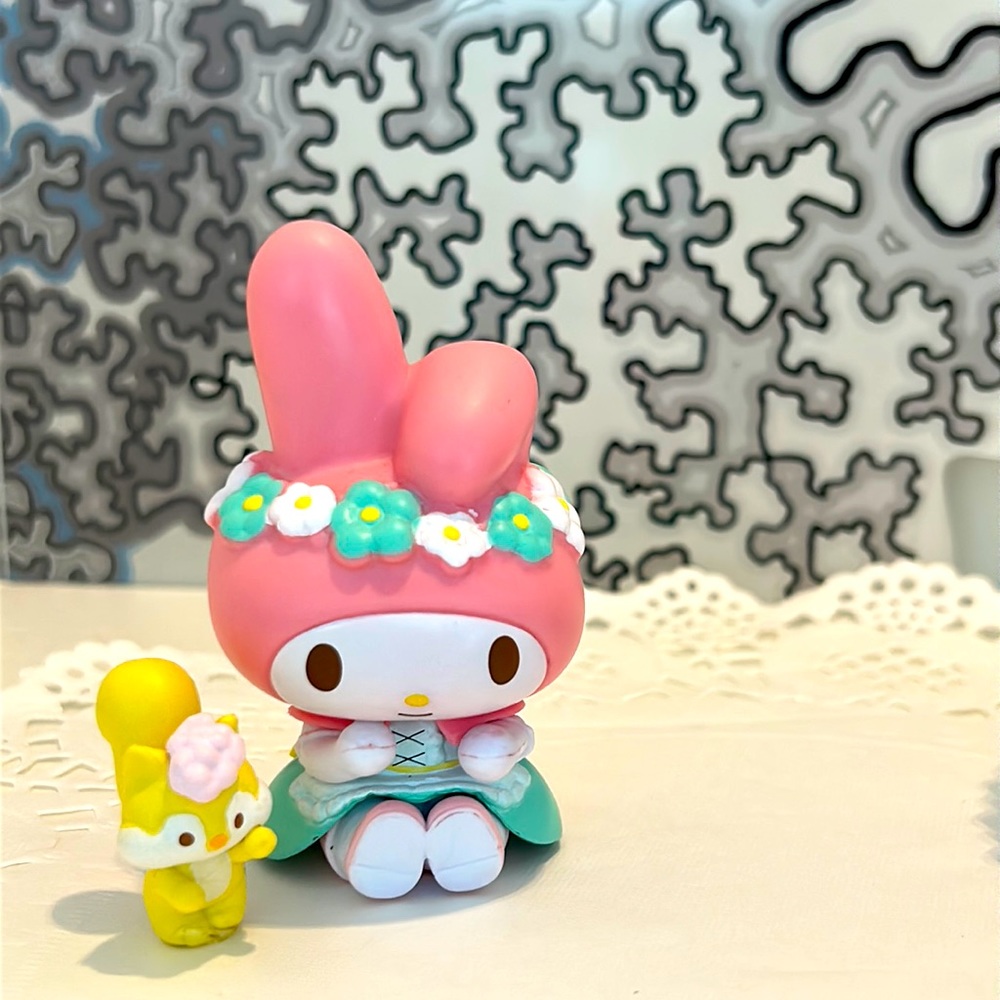 My Melody small ornament w/squirrel